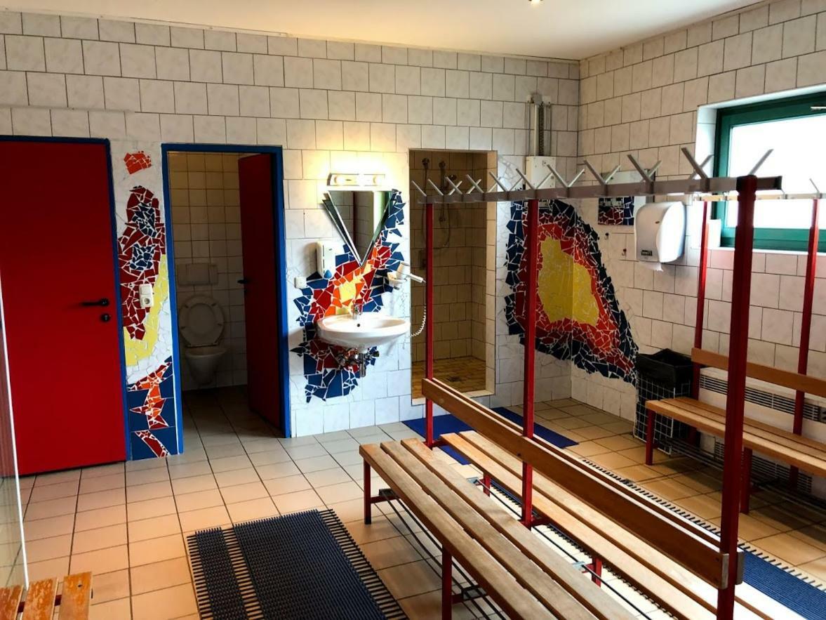 Indoor Camping Formel1 Motogp Spielberg Judenburg Exterior foto